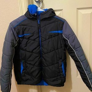 Boy’s jacket! Perfect for winter, size 14/16